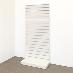 L-gondol H 180 cm hvid slatwall på stel