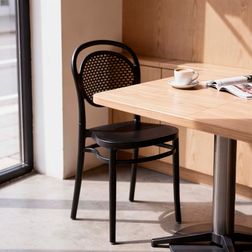 Café stol Piemonte, Sort