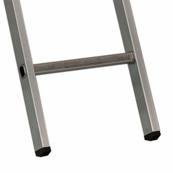 Enkeltstige A-L 4,10 m.14 trin. m/stabilisator
