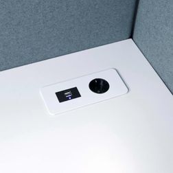 Stik til bord m. 2 USB udtag