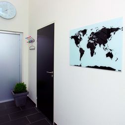 Glastavle Naga verdenskort 50x80 cm