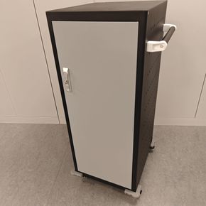 PC-Ladeskab med 10 rum, på hjul